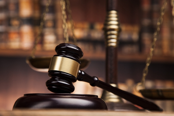 美国国会提案十年禁止各州监管AI 剥夺地方立法权引发多方争议