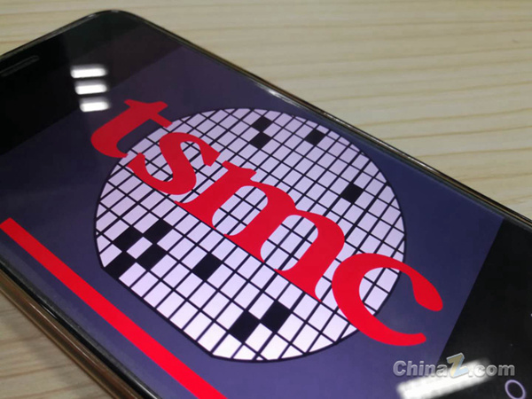 TSMC市值首次突破万亿美元 受AI需求驱动且上调2023营收预期