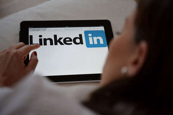 LinkedIn COO丹·沙佩罗分享AI工作三应用法及强调人类判断不可替代