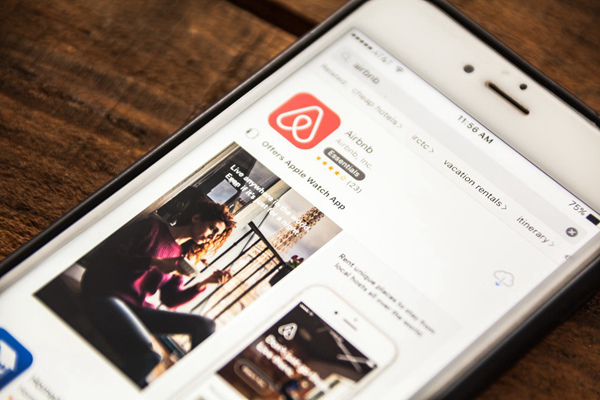 Airbnb2026财报：AI深度整合业务 提升研发效能与用户体验降本增效