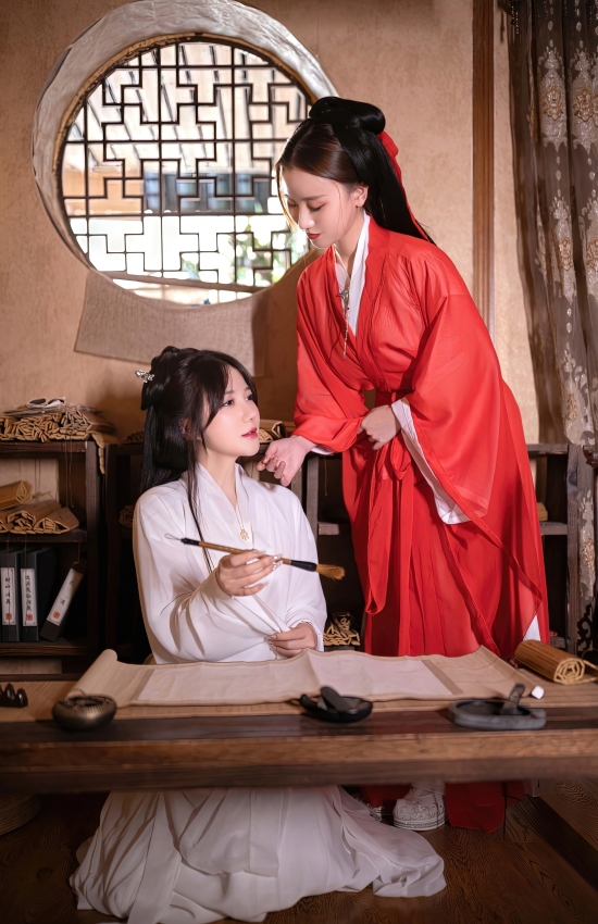 烟雨锁重楼，落花随水流，一梦浮生寄清愁