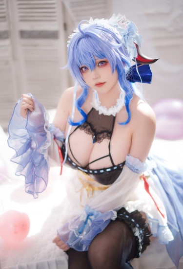 蓝发少女·雾霭轻纱·洛丽塔梦语 甘雨Cosplay